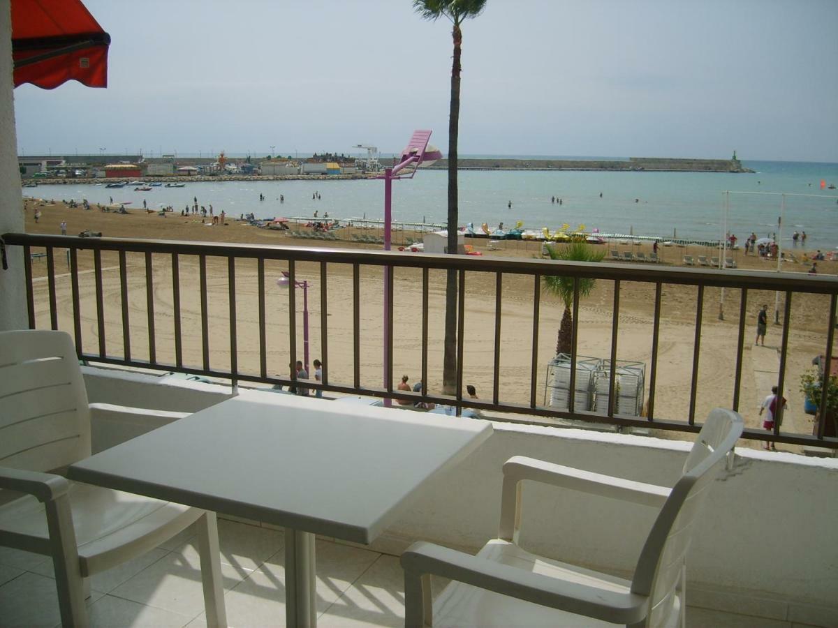 Apartamento céntrico en primera linea de playa Peñíscola Exterior foto